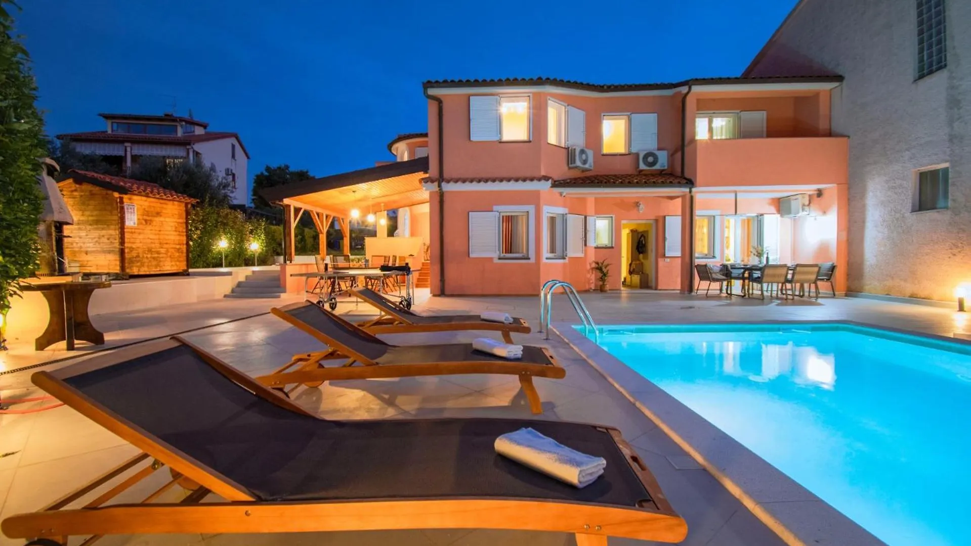 Villa Natalia Stinjan- Private Pool Retreat Pula 0*,